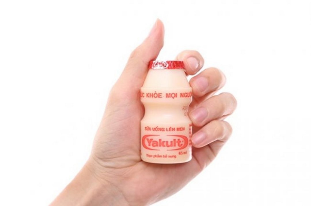 Giá sữa chua Yakult tương đối rẻ trên thị trường