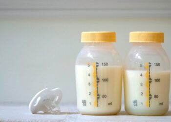 Sữa non giúp tăng sức đề kháng cho cơ thể khỏe mạnh