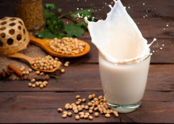 Lợi ích của sữa đậu nành đối với sức khỏe thể chất