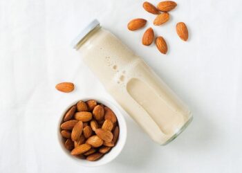 Lợi ích của sữa hạnh nhân đối với thể trạng con người