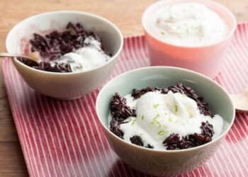 Cách làm sữa chua nếp cẩm tại nhà