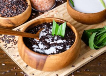 Sữa chua nếp cẩm thơm ngon bổ dưỡng