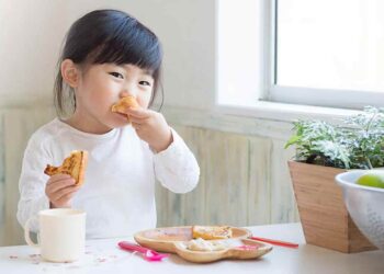 Cách tăng chiều cao cho bé 3 tuổi hiệu quả mẹ áp dụng ngay