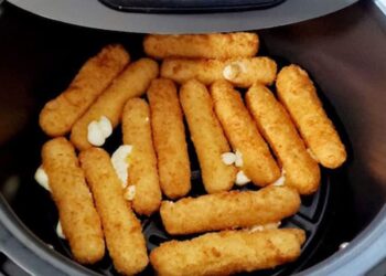 Cách làm bánh phô mai que giòn